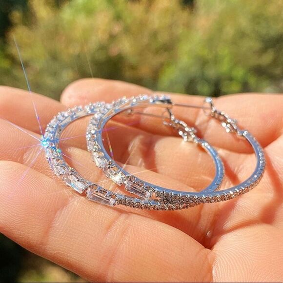 ✨ New sparkling silver CZ hoops ✨ - Picture 4 of 7